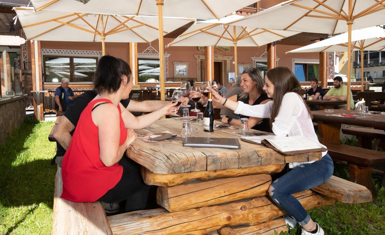 Hotel Galli リヴィーニョ エクステリア 写真