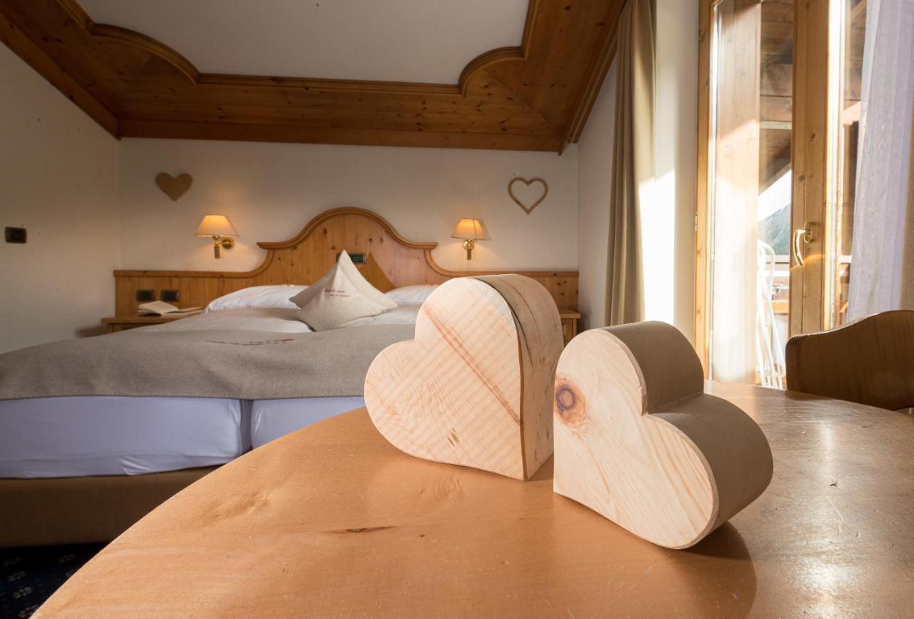 Hotel Galli リヴィーニョ エクステリア 写真