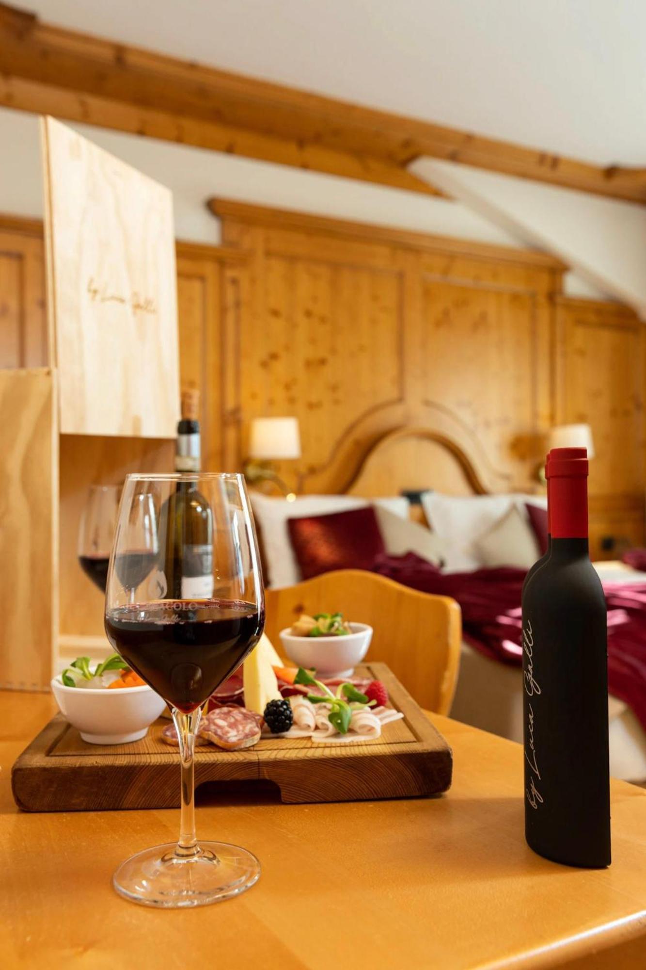 Hotel Galli リヴィーニョ エクステリア 写真