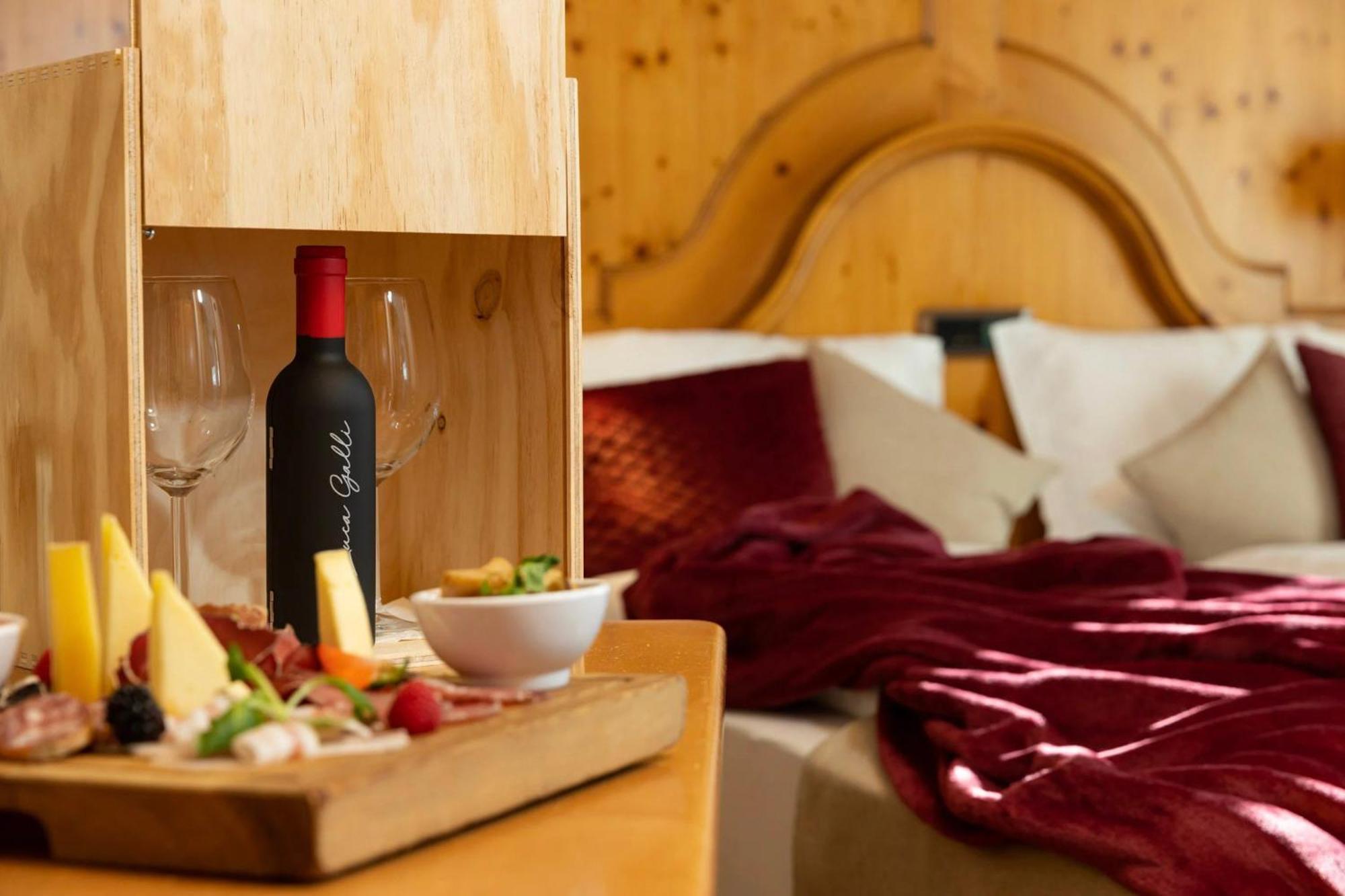Hotel Galli リヴィーニョ エクステリア 写真