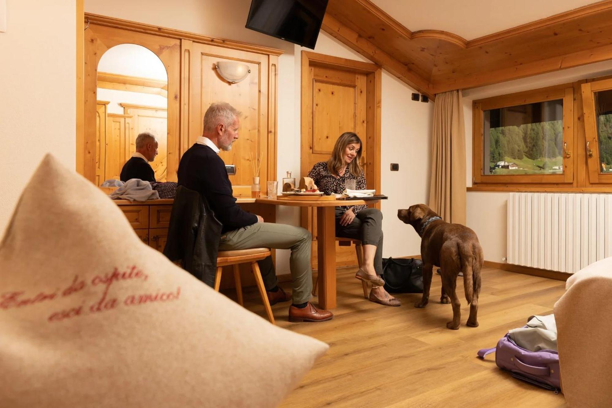 Hotel Galli リヴィーニョ エクステリア 写真